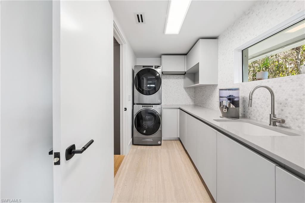 OAKMONT - Residential