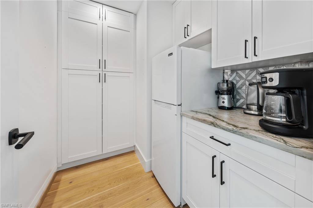 OAKMONT - Residential