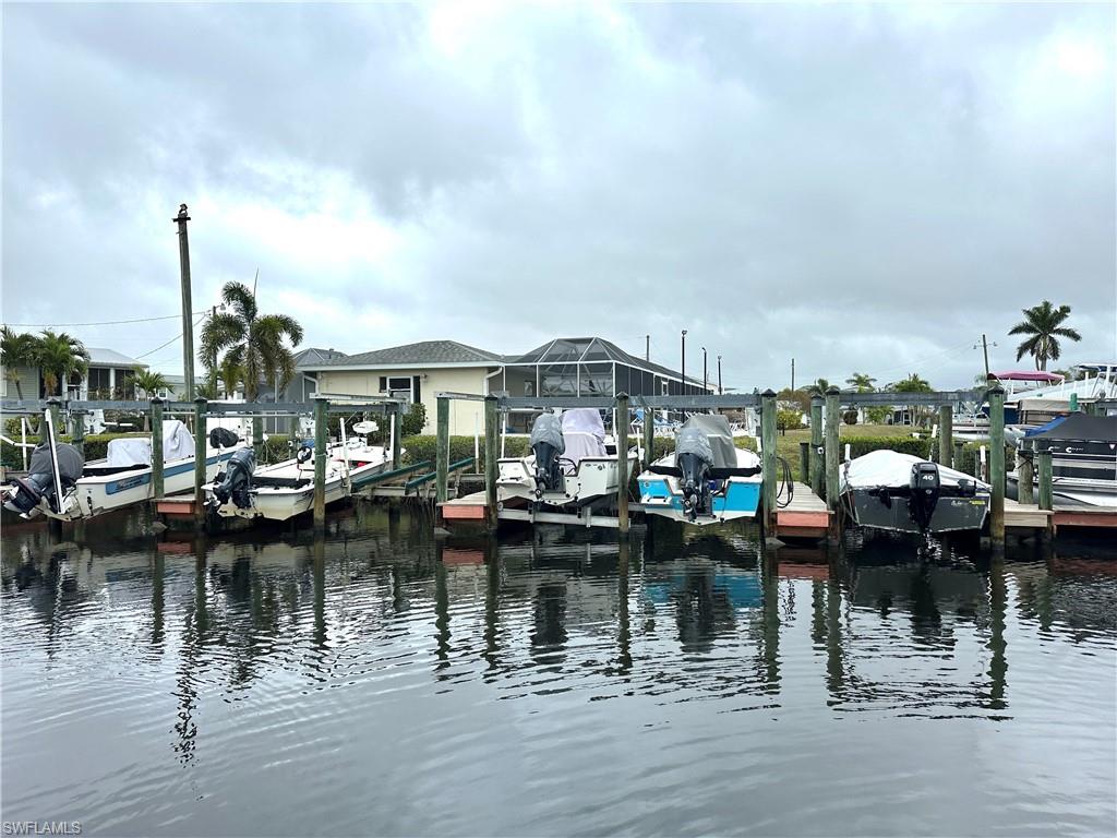 MARINERS COVE - Land