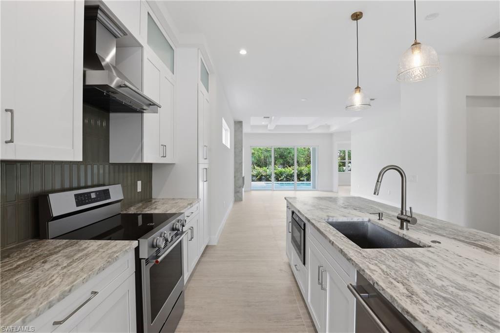 NORTH NAPLES HIGHLANDS - Residential