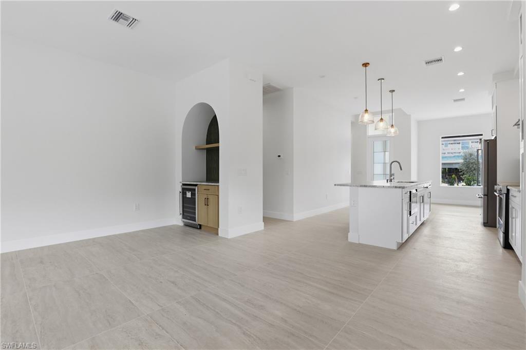 NORTH NAPLES HIGHLANDS - Residential