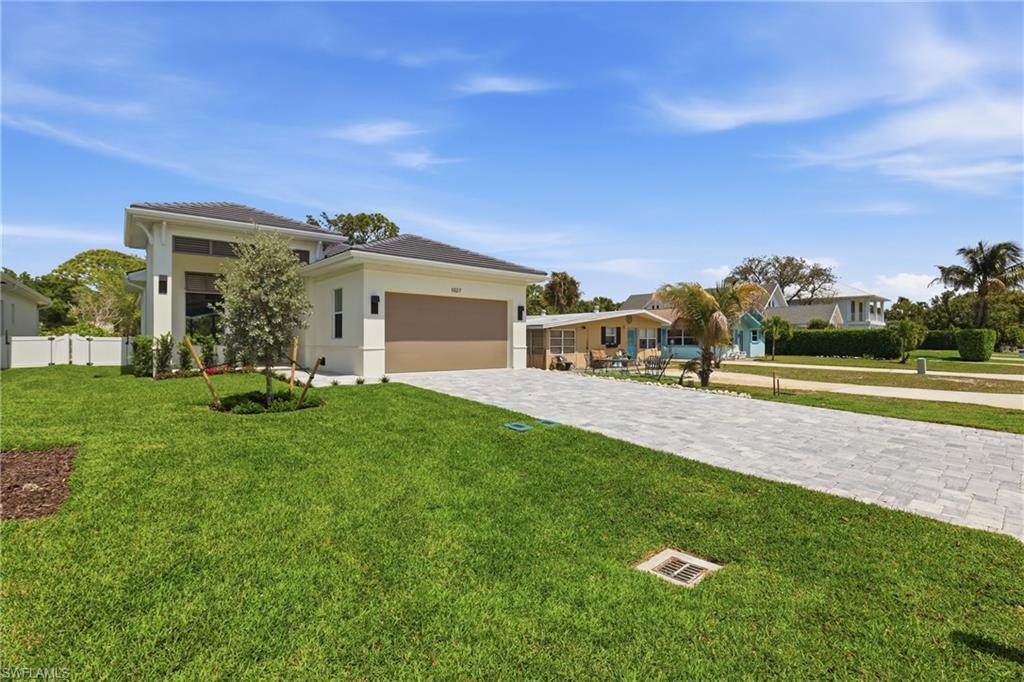 NORTH NAPLES HIGHLANDS - Residential