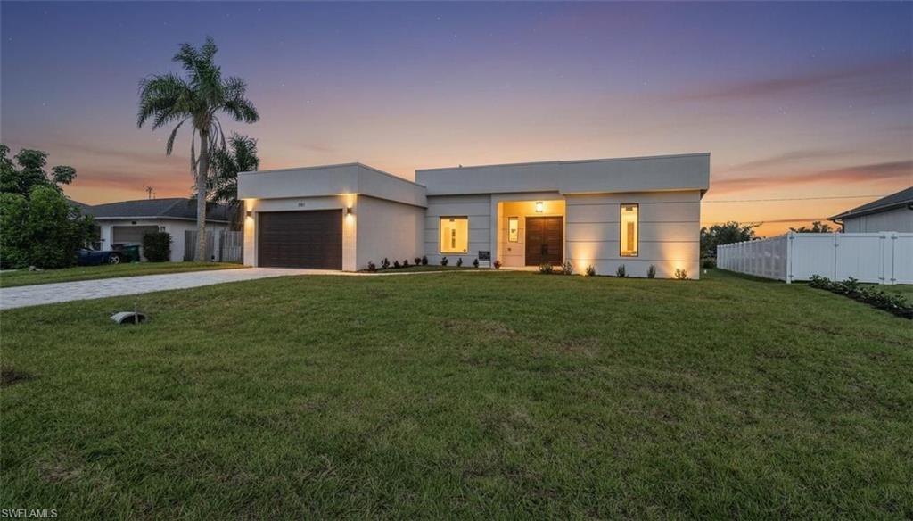 CAPE CORAL - Residential