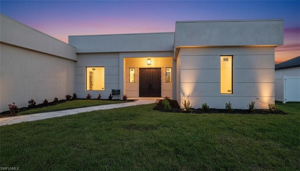 CAPE CORAL - Residential