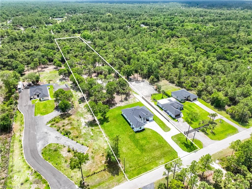 GOLDEN GATE ESTATES - Residential