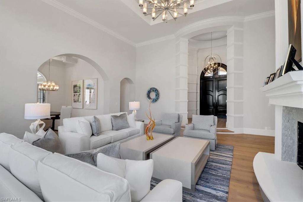 GREY OAKS - Residential