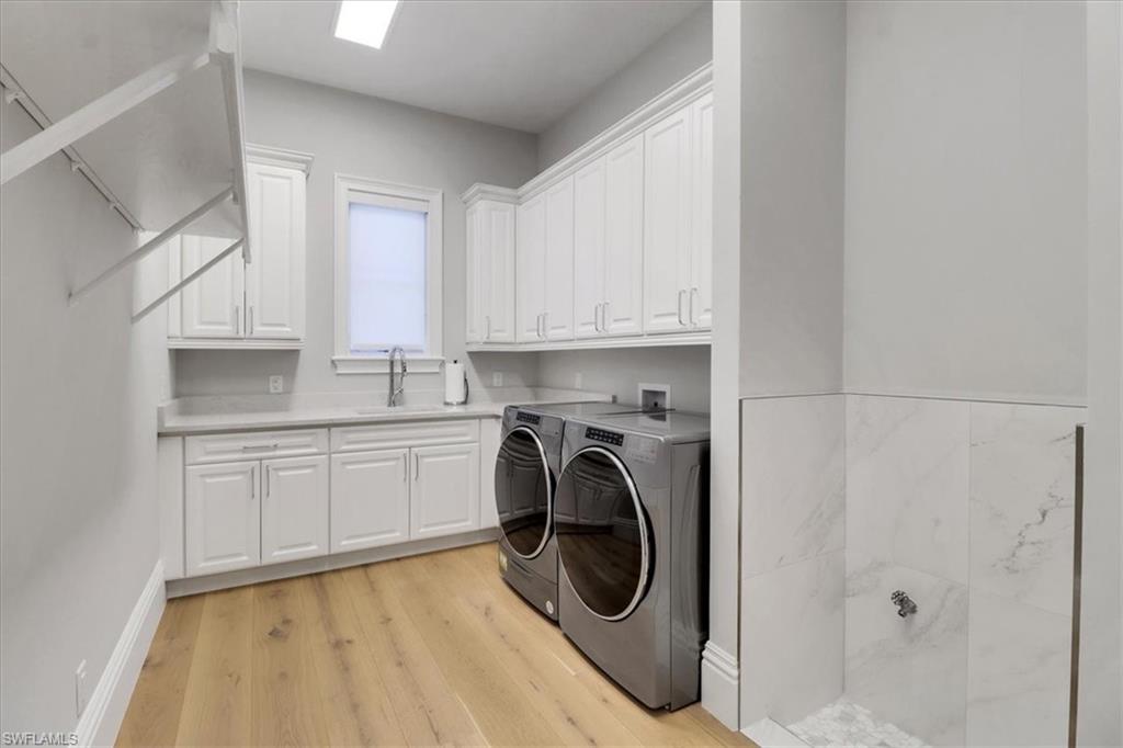 GREY OAKS - Residential