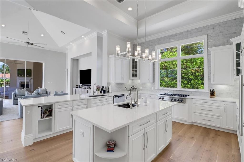 GREY OAKS - Residential