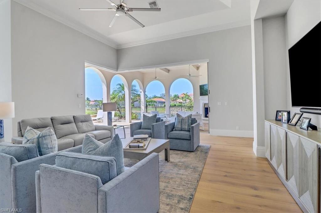 GREY OAKS - Residential