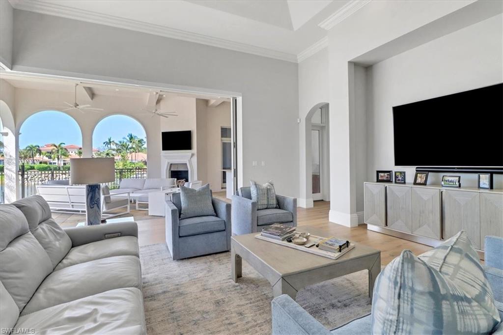 GREY OAKS - Residential