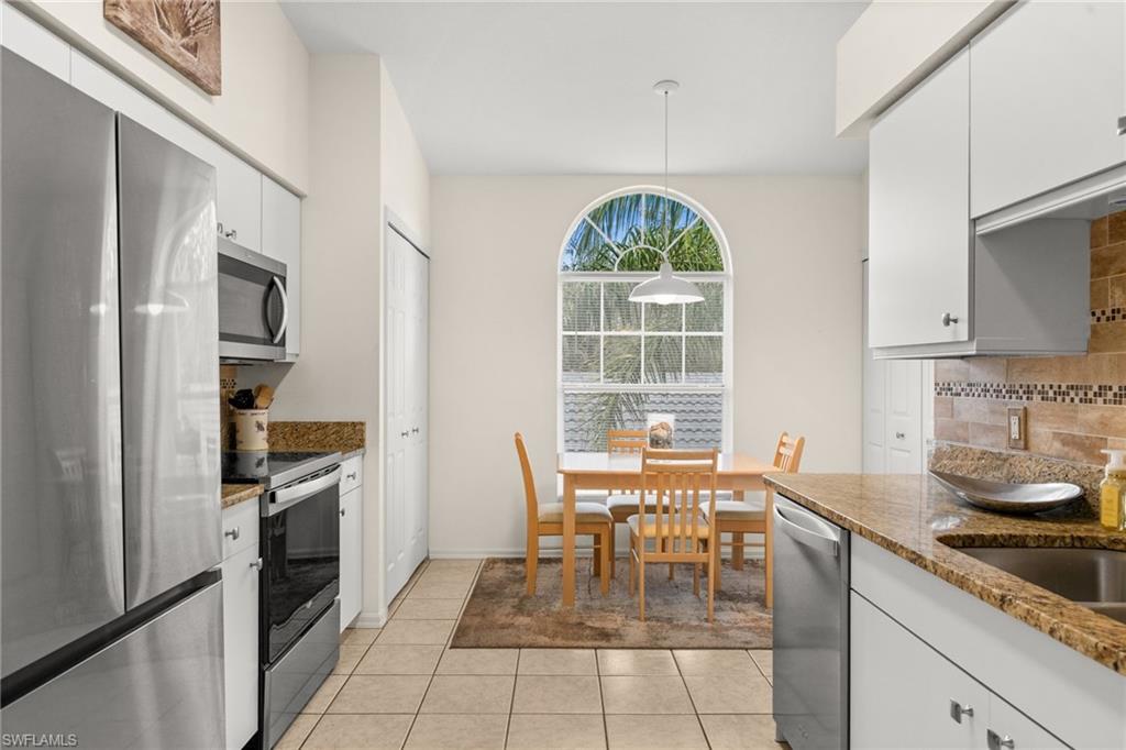 25767 Lake Amelia WAY 205