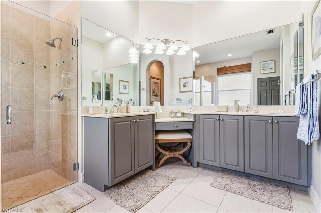 HUNTERS RIDGE - Residential