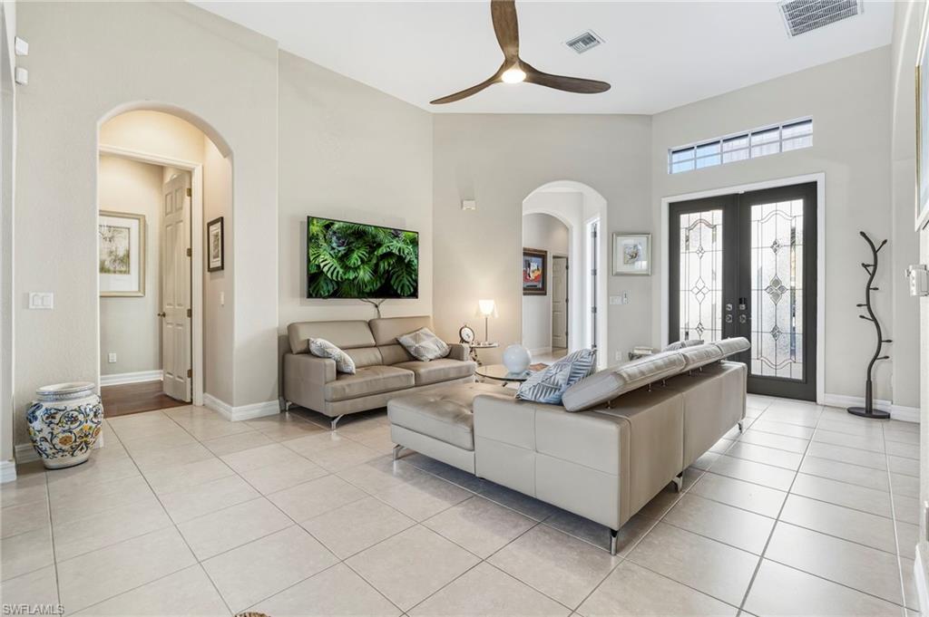 HUNTERS RIDGE - Residential