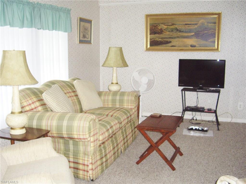 LAUREL ESTATES MOBILE HOME VIL - Residential