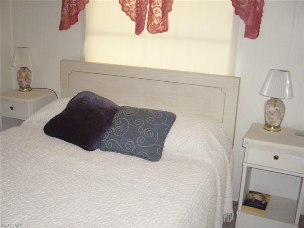 LAUREL ESTATES MOBILE HOME VIL - Residential