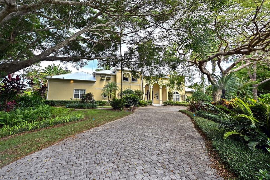 PINE RIDGE - Residential