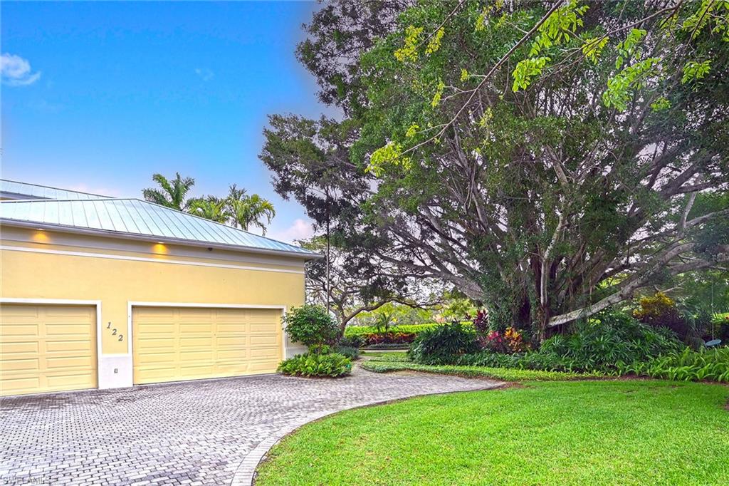 PINE RIDGE - Residential