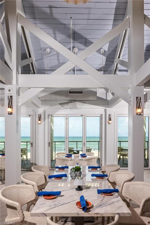 LAS BRISAS AT PELICAN BAY - Residential