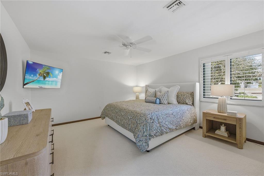 LAS BRISAS AT PELICAN BAY - Residential