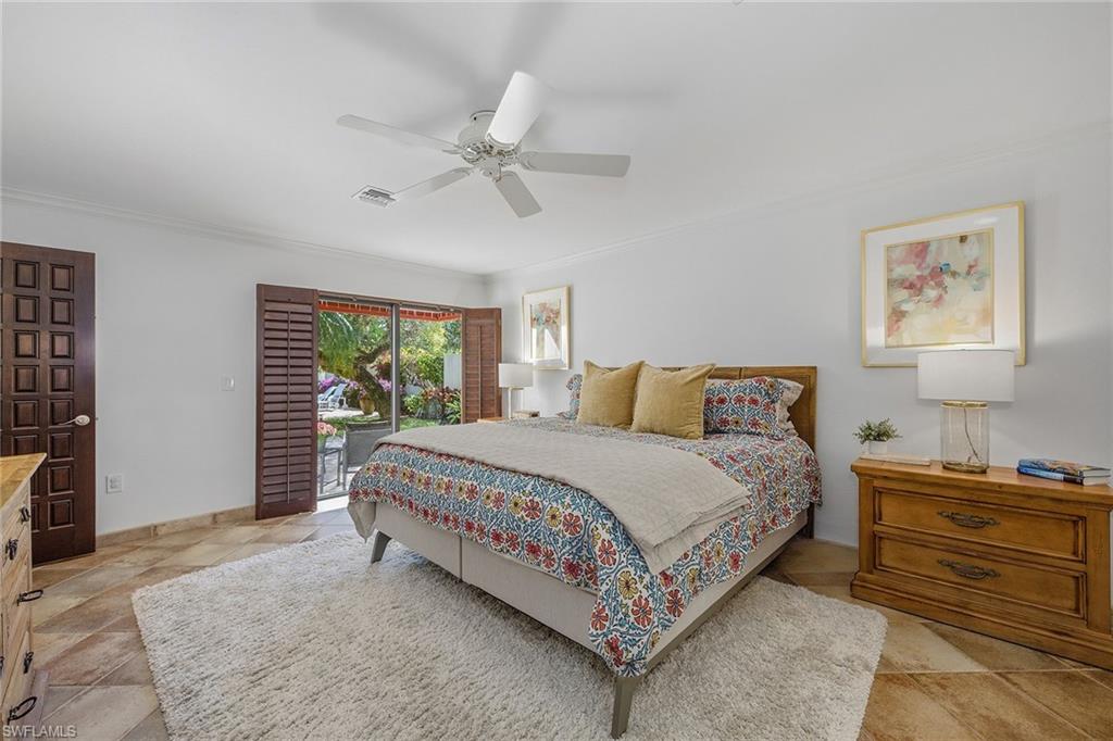 LAS BRISAS AT PELICAN BAY - Residential