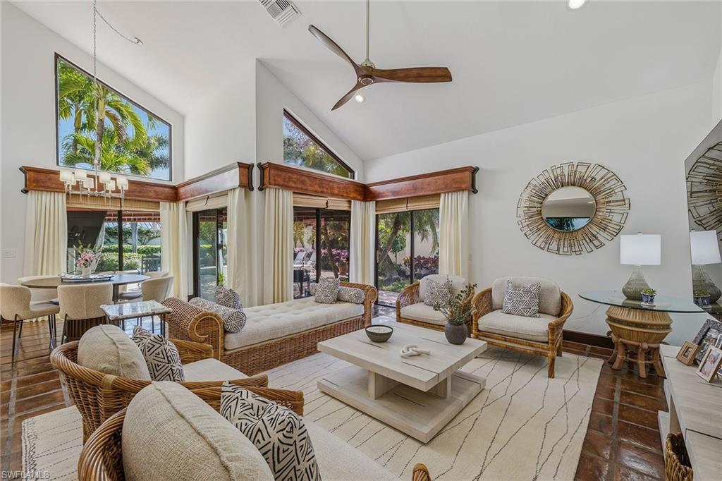 LAS BRISAS AT PELICAN BAY - Residential