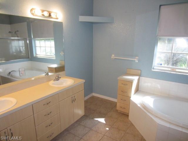 PORT CHARLOTTE - Residential