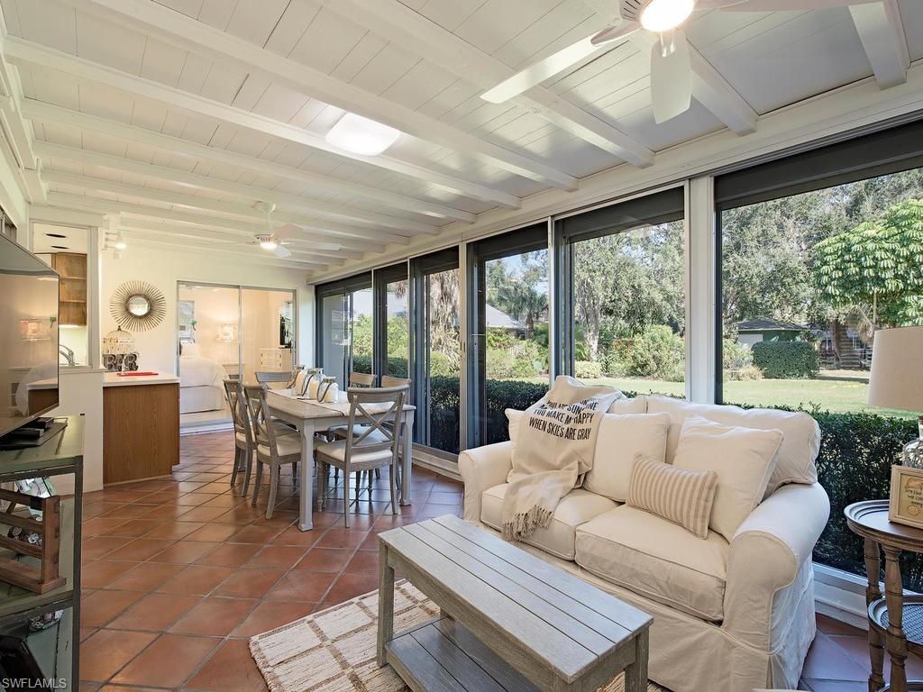 AQUALANE SHORES - Residential