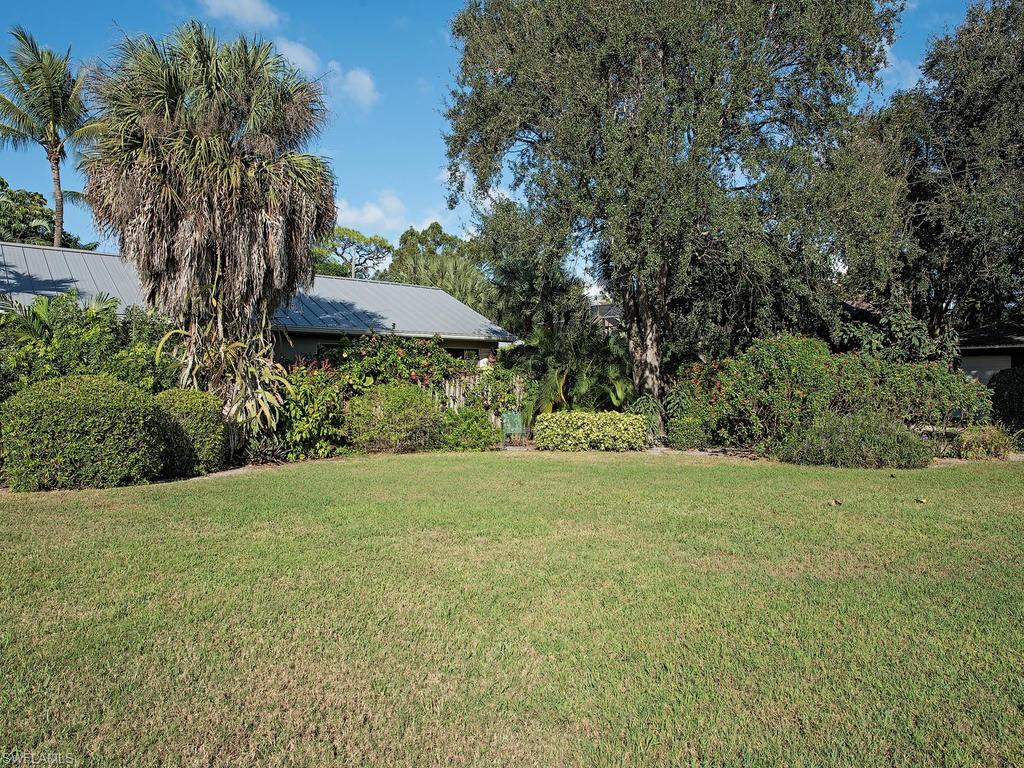 AQUALANE SHORES - Residential