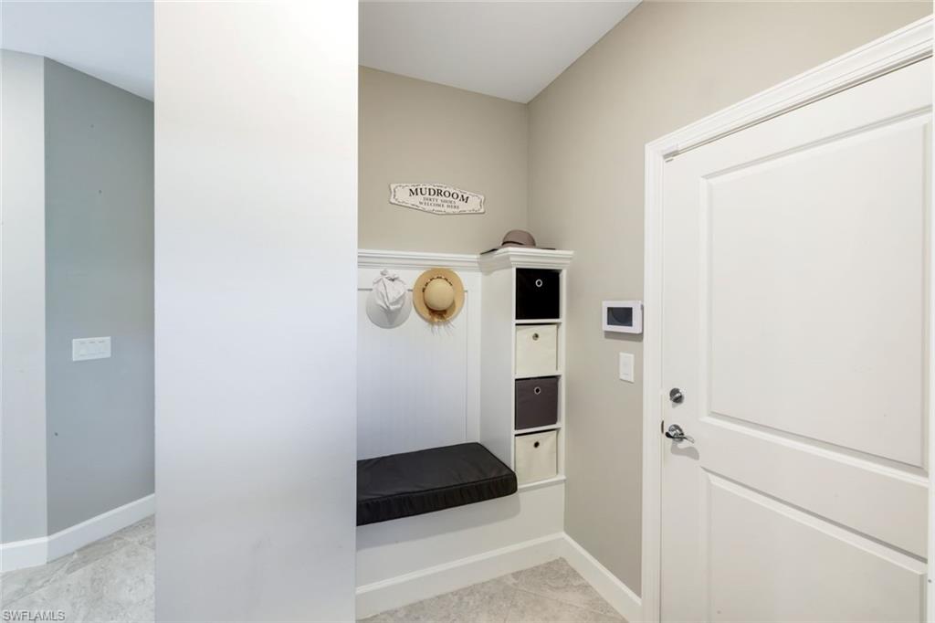 ESPLANADE LAKE CLUB - Residential