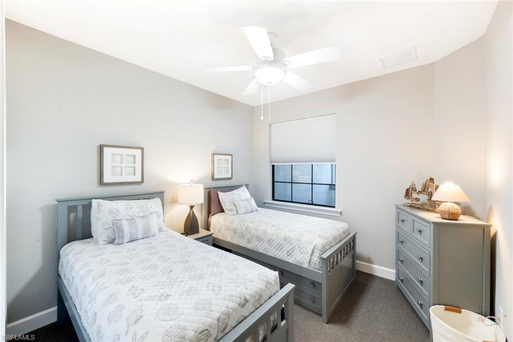 ESPLANADE LAKE CLUB - Residential