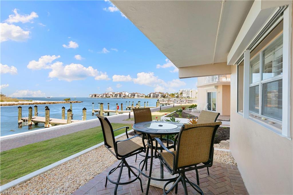 VILLE DE MARCO - Residential