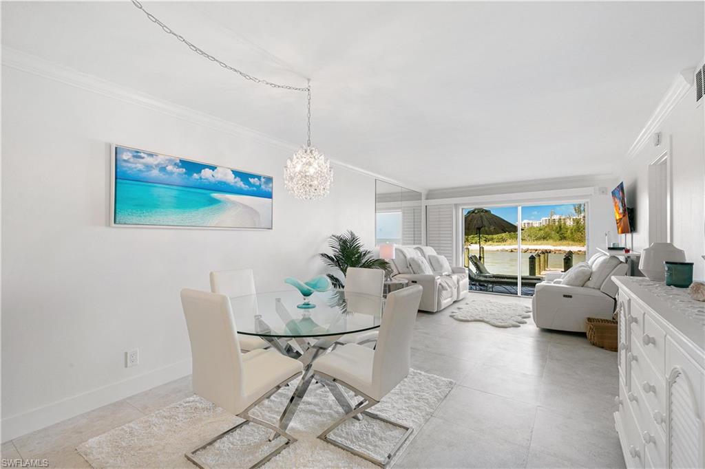 1206 Edington PL D101