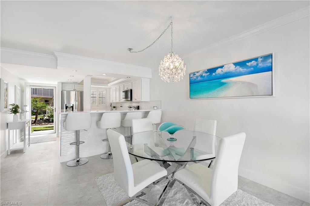 1206 Edington PL D101