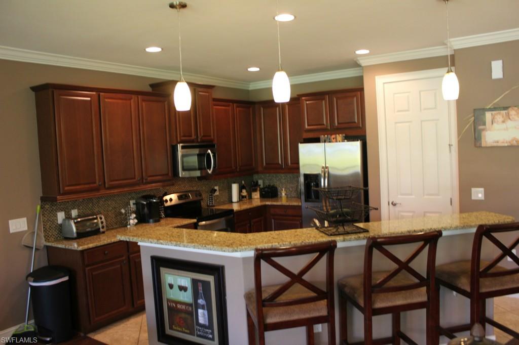 BUCKS RUN - Residential