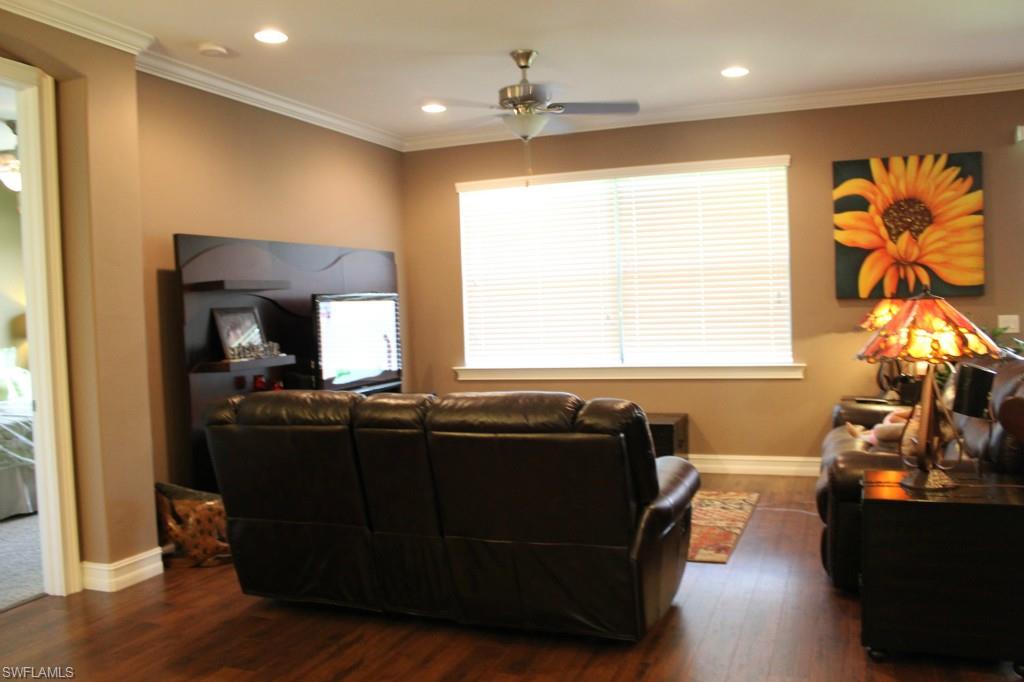 BUCKS RUN - Residential