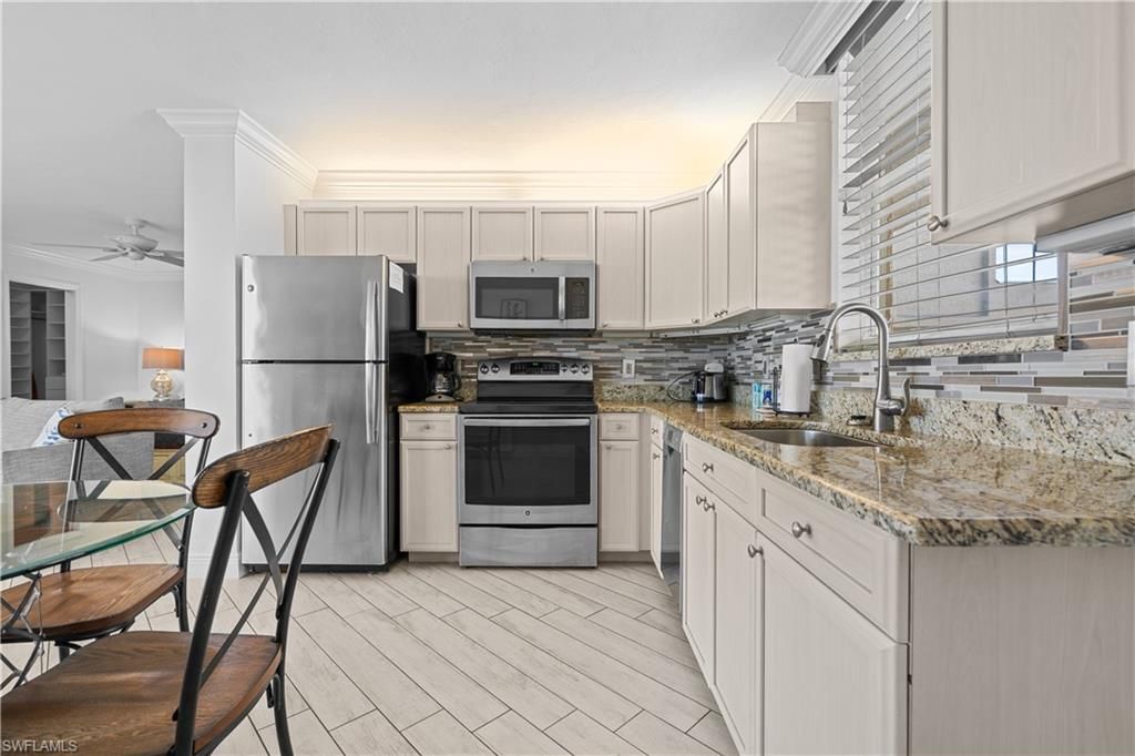 Photo of 5600 Bonita Beach RD SW #4002, BONITA SPRINGS, FL 34134 (MLS # 225077619)