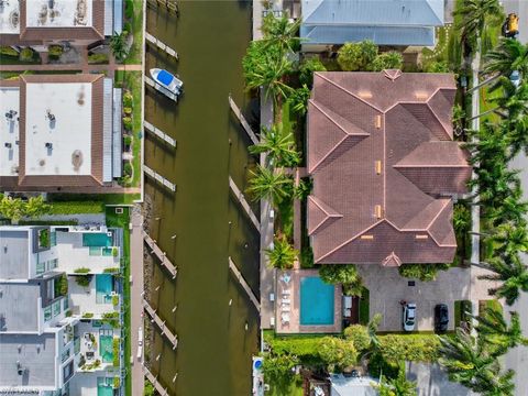 1540 Blue Point AVE 201 NAPLES FL 34102