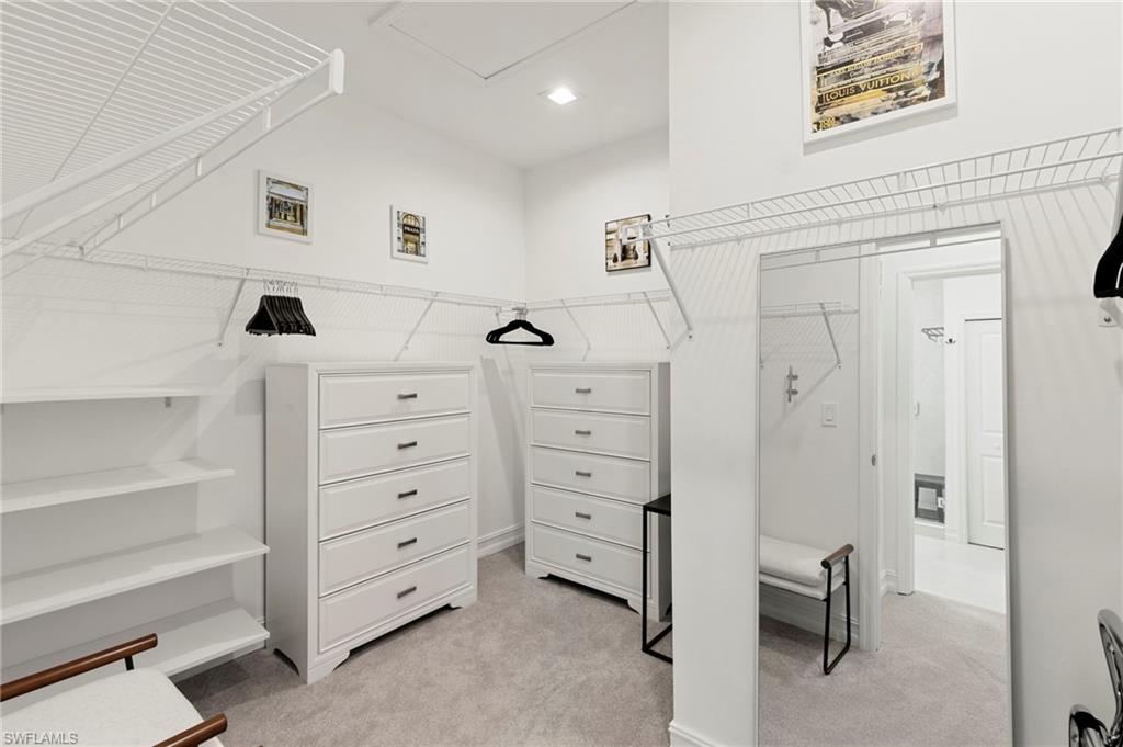 VANDERBILT RESERVE - Residential