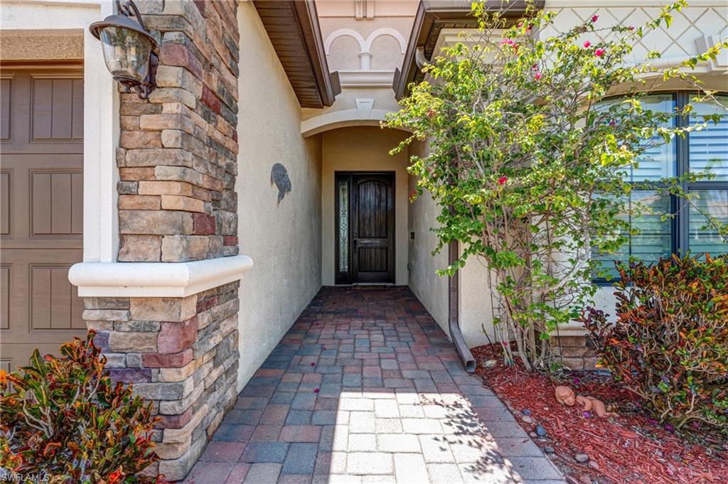 BONITA NATIONAL GOLF AND COUNTRY CLUB - Residential