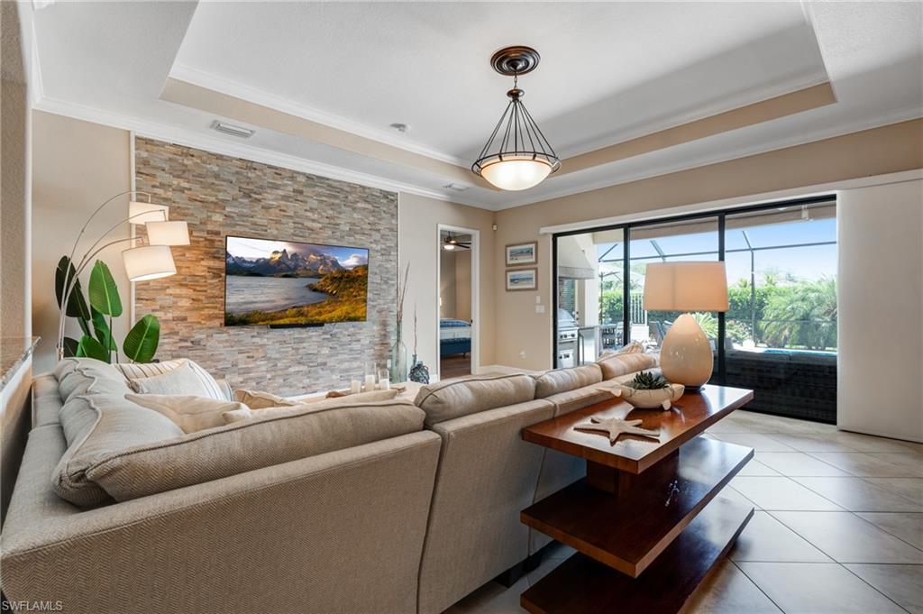 BONITA NATIONAL GOLF AND COUNTRY CLUB - Residential