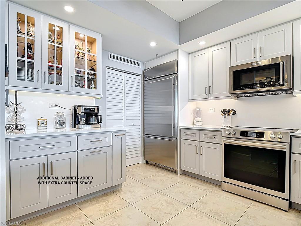 3000 Oasis Grand BLVD 1203