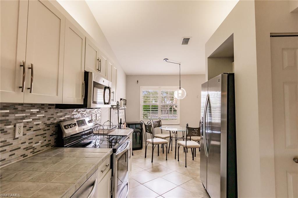 PIPERS GROVE - Residential Lease