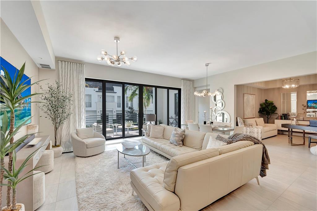 1111 Central AVE 211