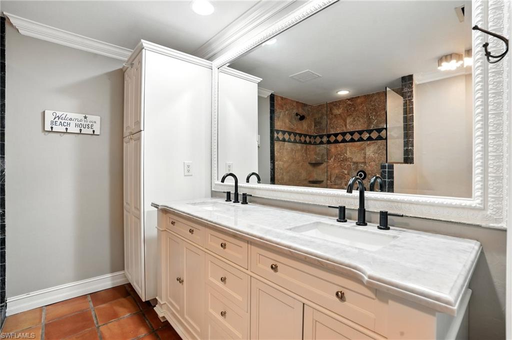 ST ANDREWS AT LELY GOLF ESTATES - Residential