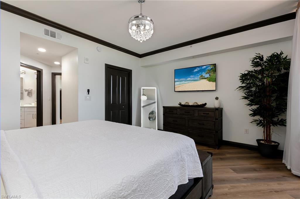 MARINA SOUTH II - Residential