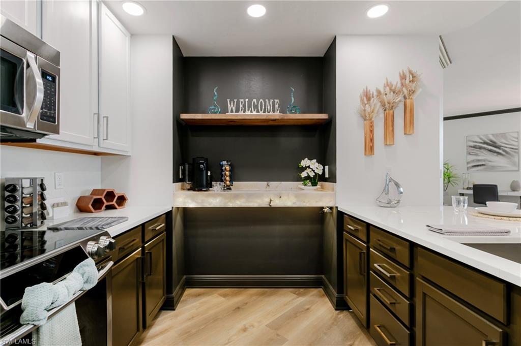 MARINA SOUTH II - Residential