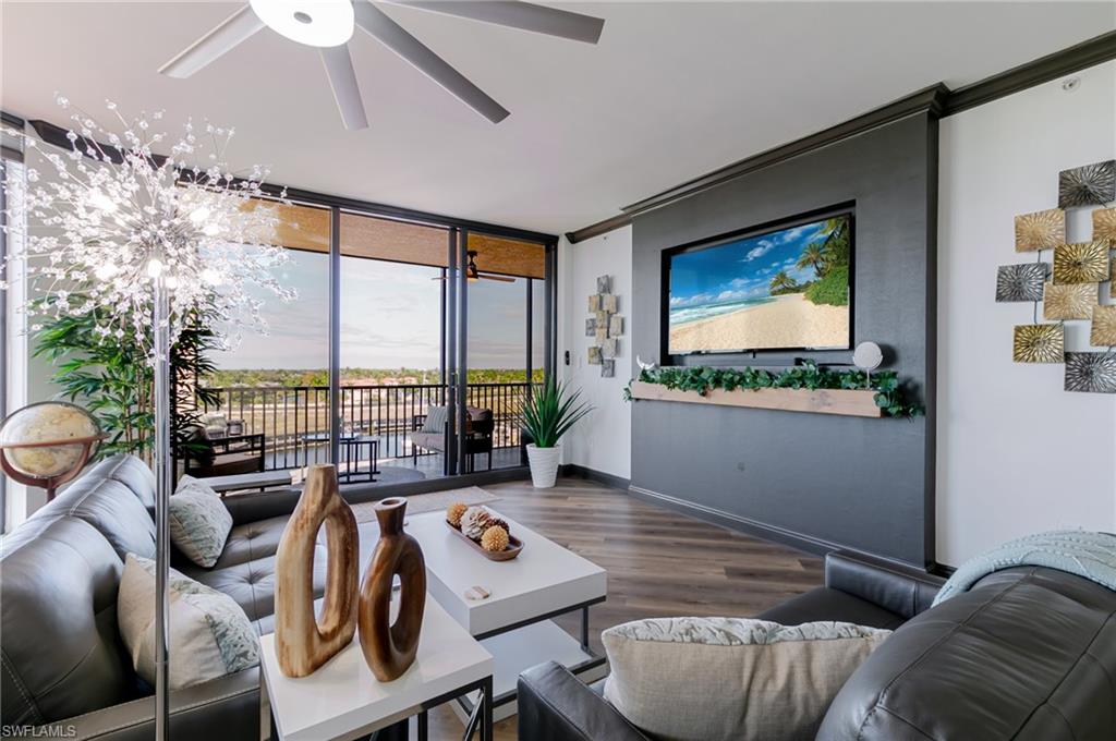 MARINA SOUTH II - Residential