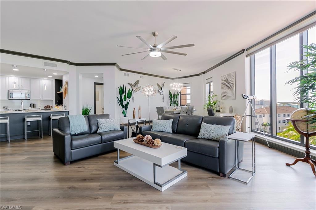 MARINA SOUTH II - Residential