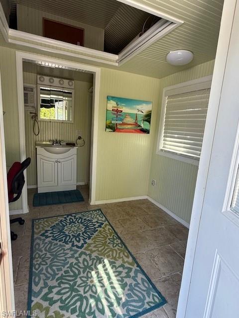 PELICAN LAKE RV RESORT - Land