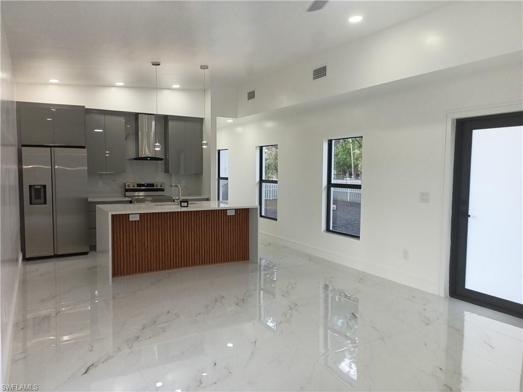 MONTURA RANCH ESTATES - Residential